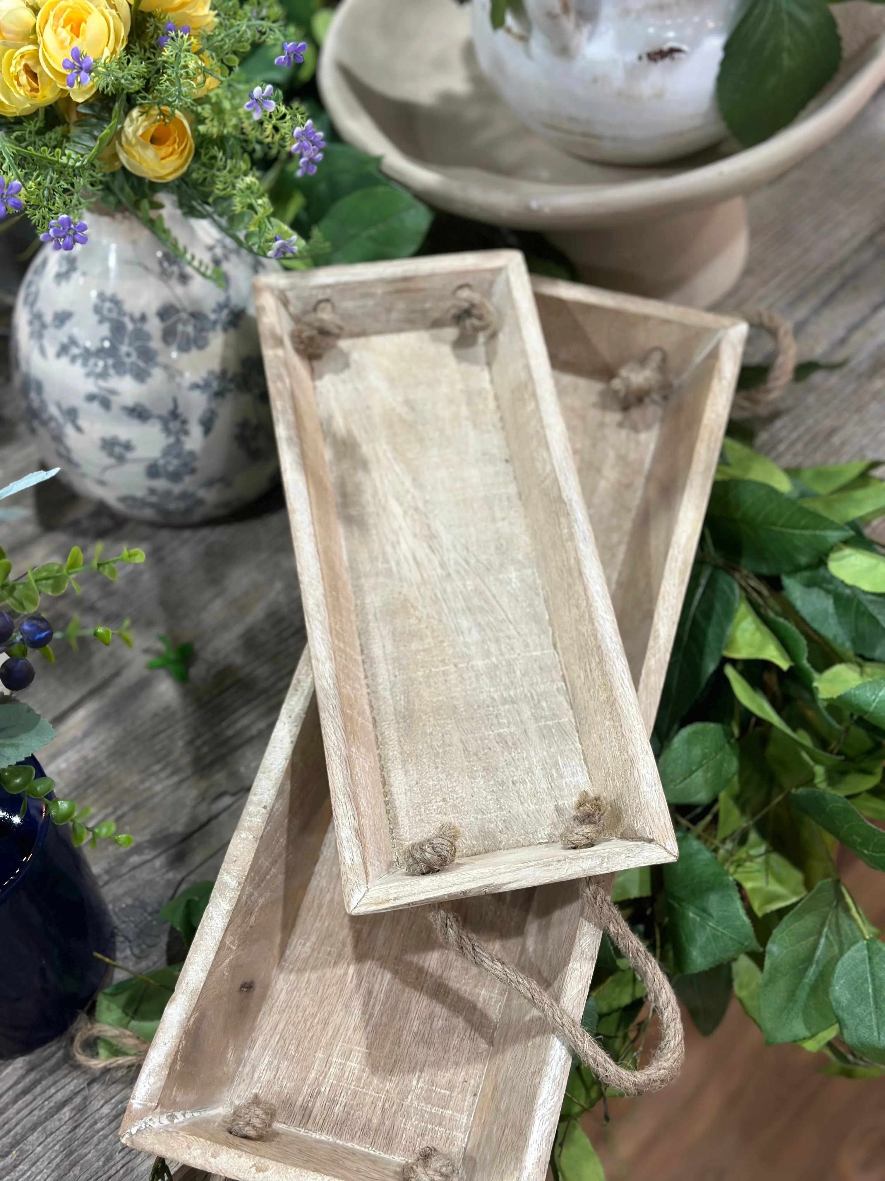 19”-13” Wooden Trays With Handle Set of 2