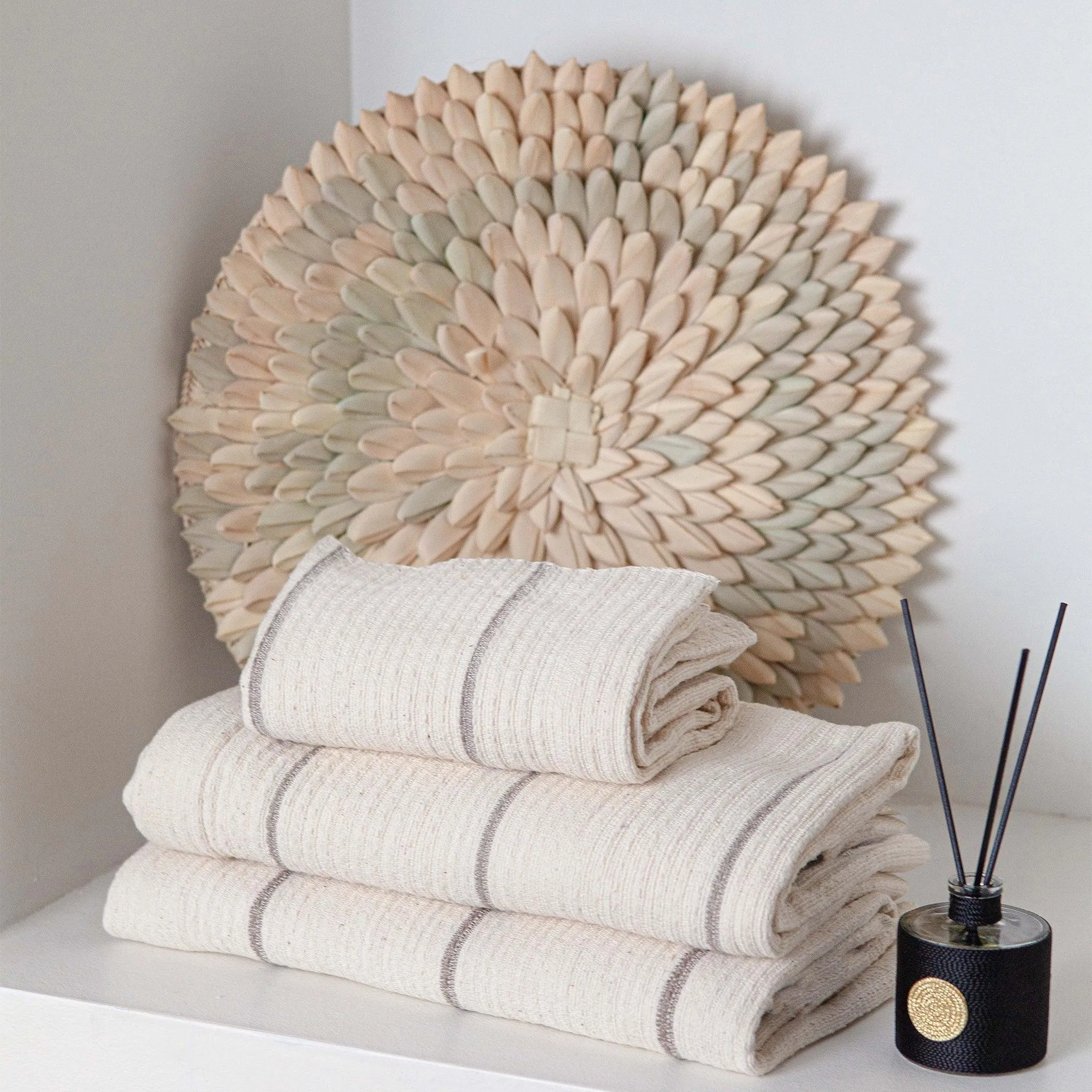 Addis Gray Waffle Weave Bath Towels Set 2