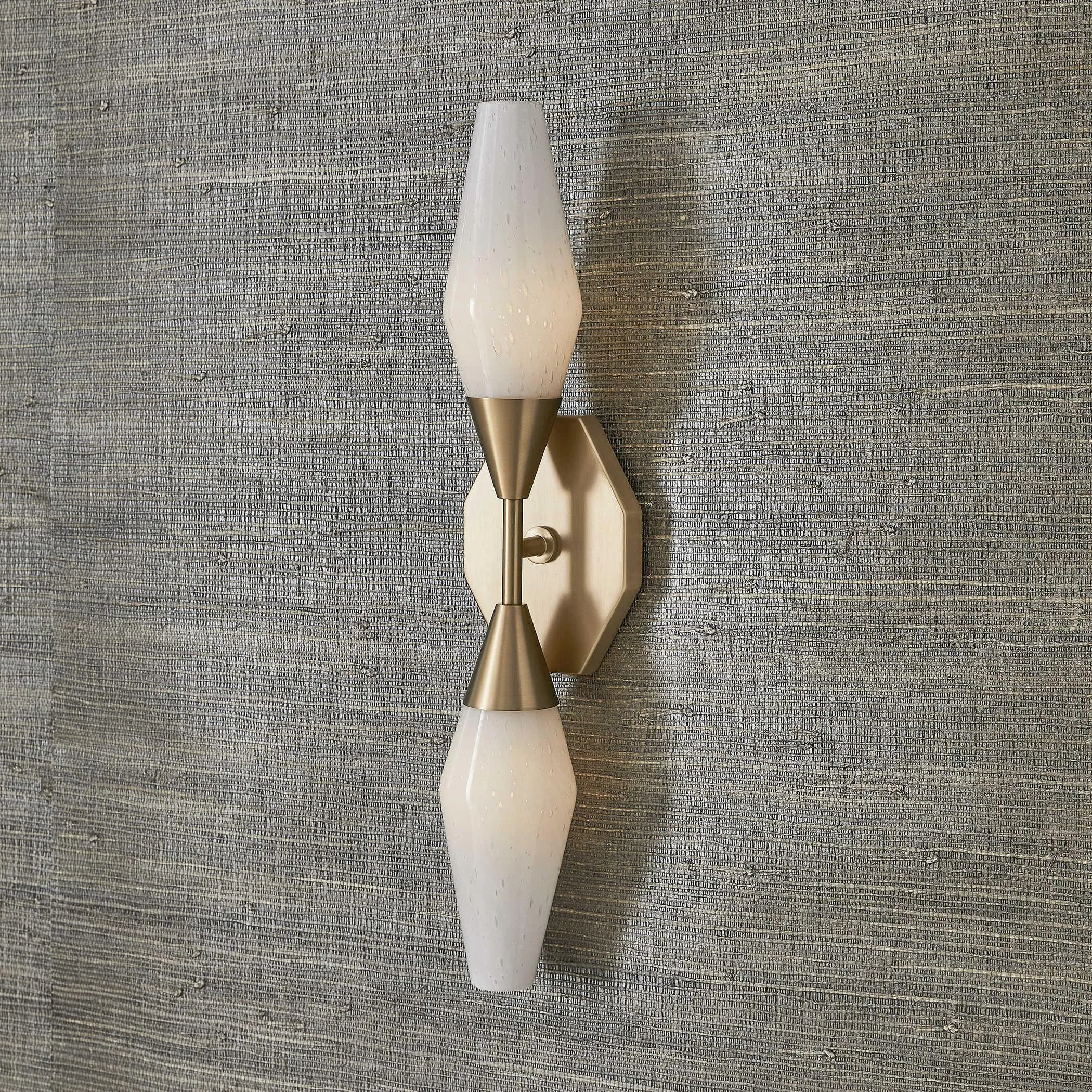 Agapanthus Wall Light Brass