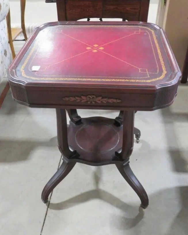 ANTIQUE PEDESTAL GAMES TABLE