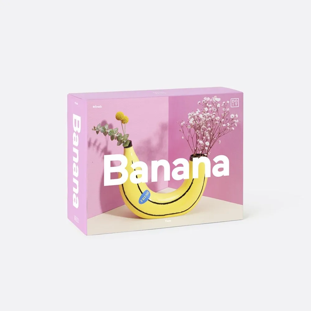 Doiy: Banana Vase