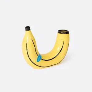 Doiy: Banana Vase