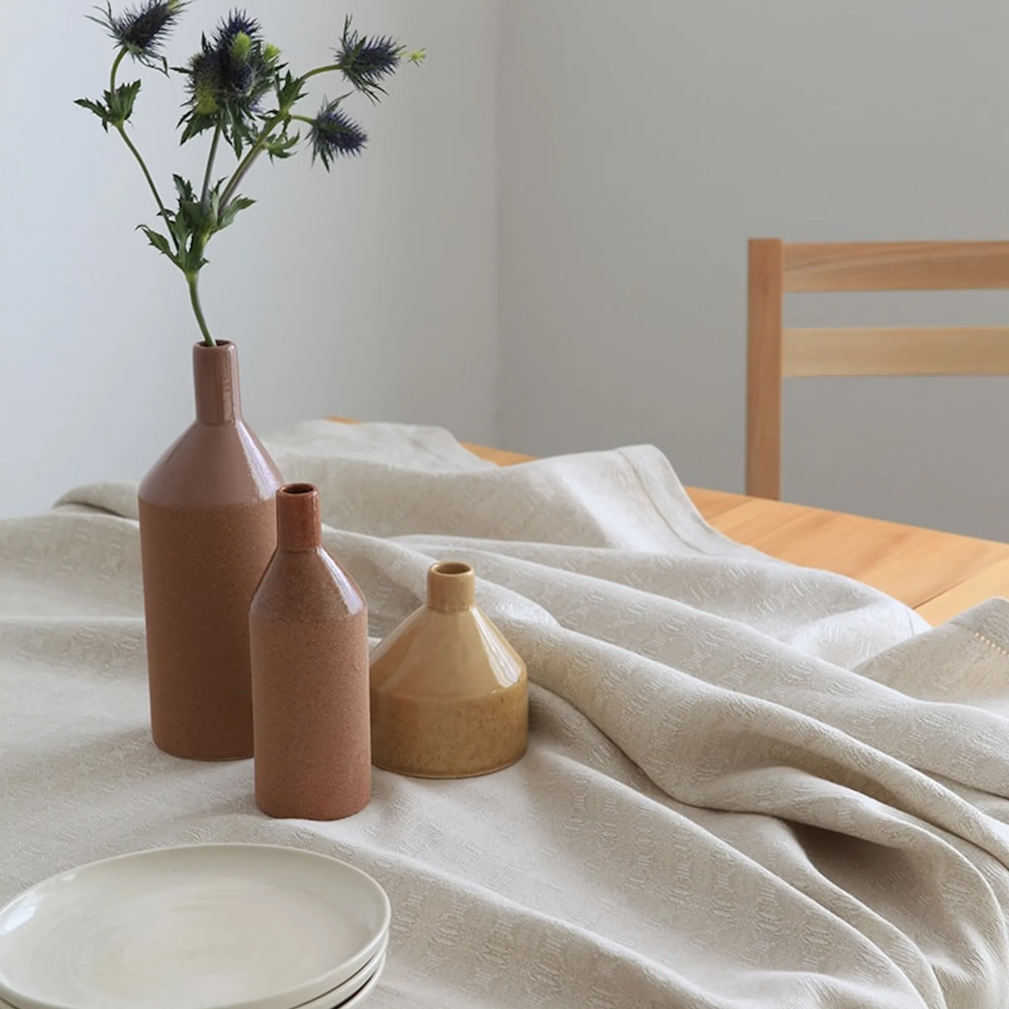 Linen Cloverleaf Tablecloth - Natural