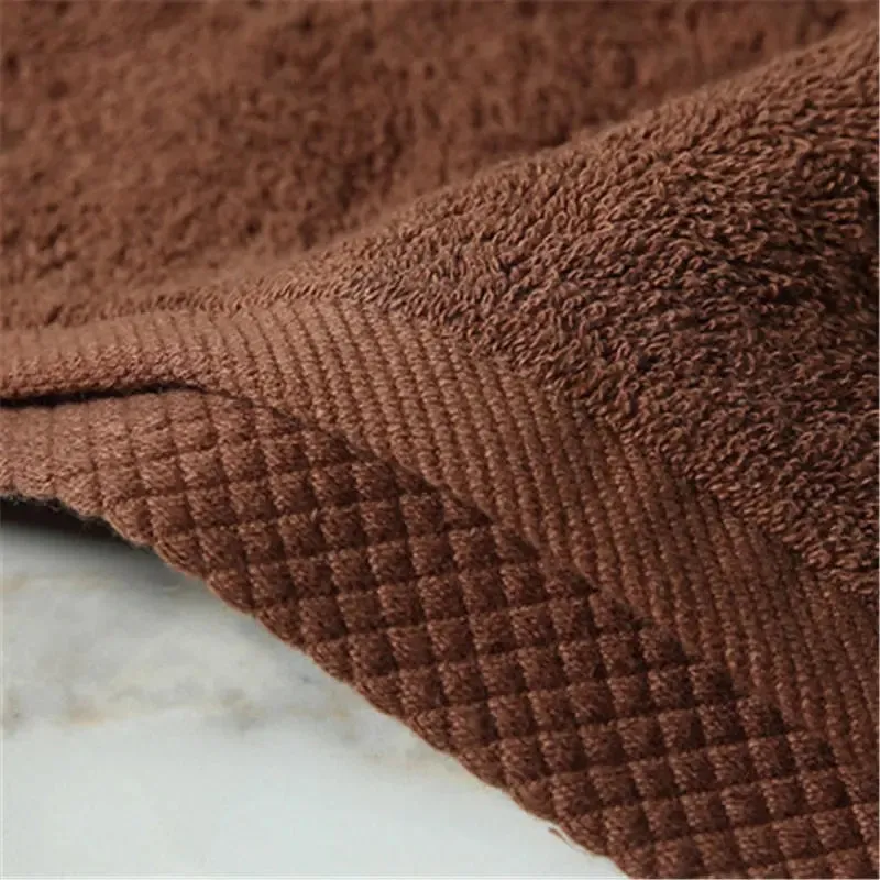 Pakistan Cotton Bath Towel | Luxury Hotel Towel | Soft and Absorbent | Perfect for Bathroom, Shower, and Home | Ideal Gift for Adults and Kids