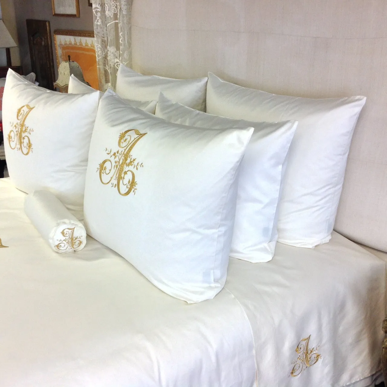 Stacey Style Monogrammed Sheet Set